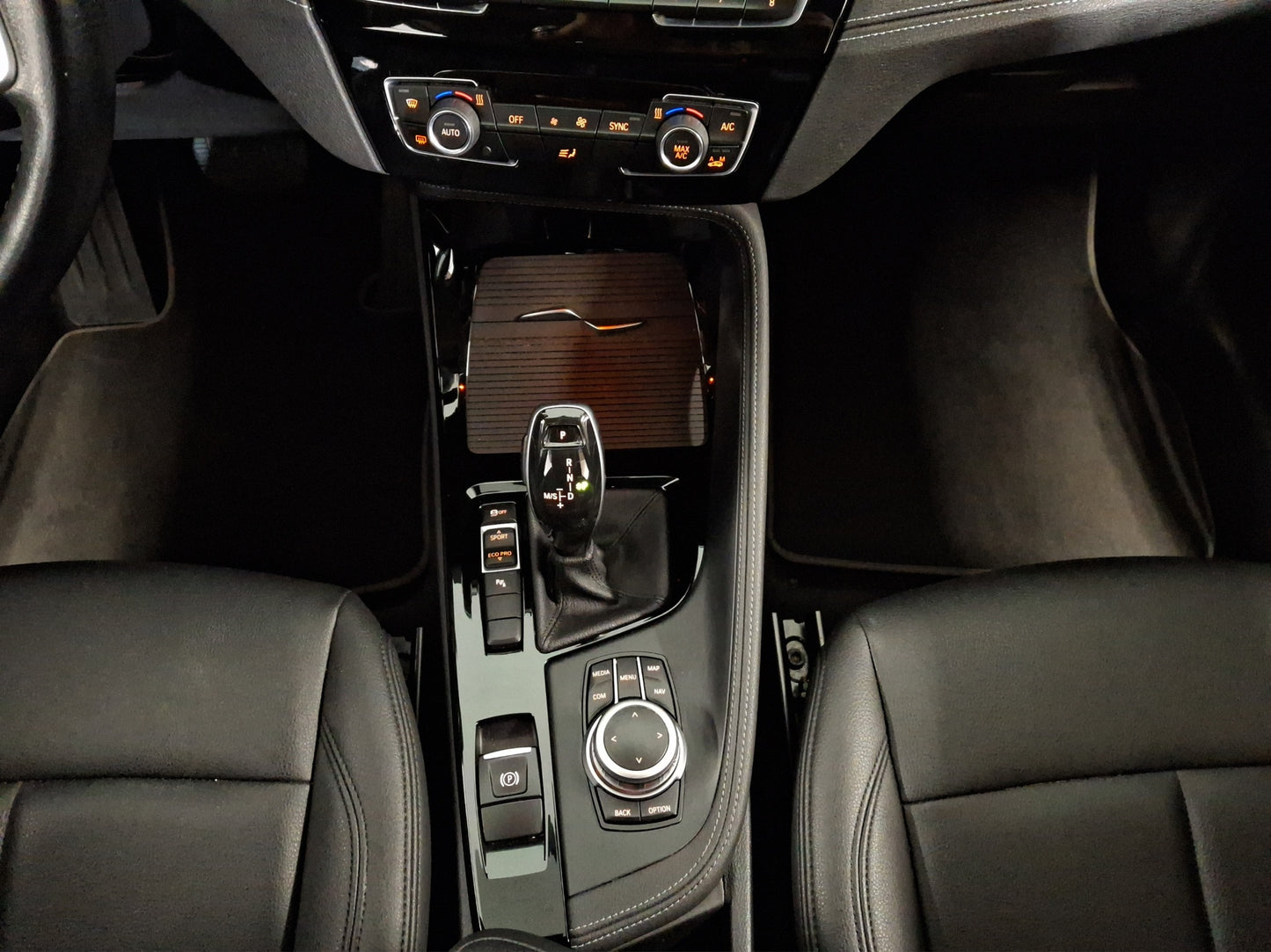 2020 BMW X1 20i X Line