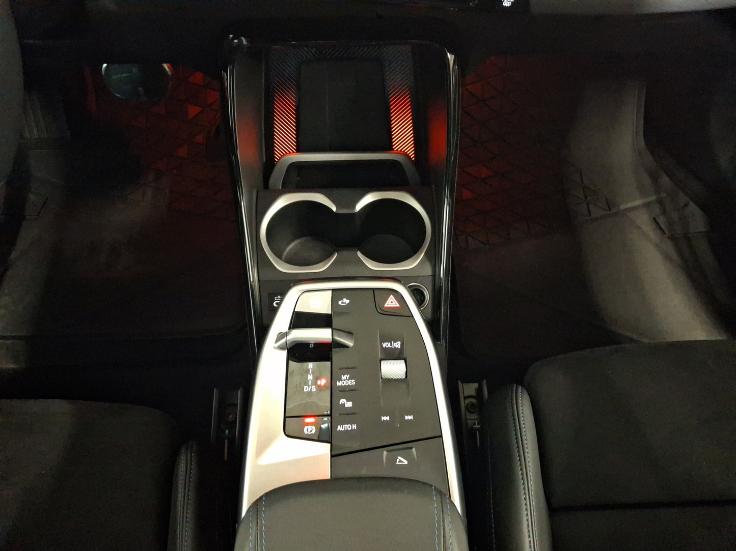 2025 BMW X2 20i xDrive