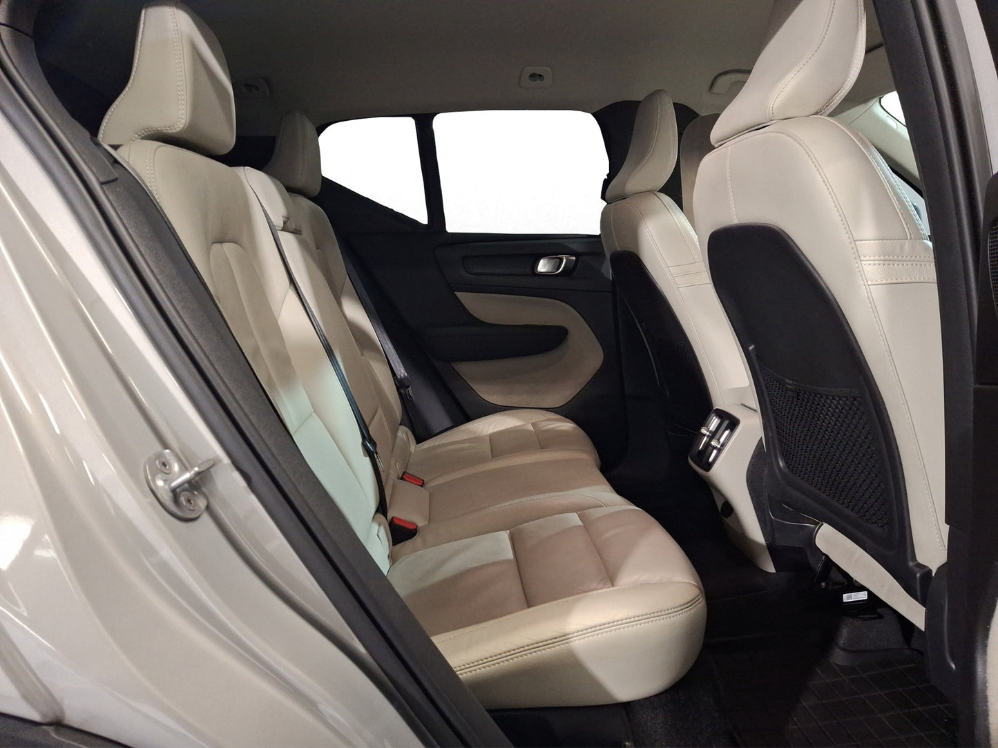 2024 Volvo XC40 B4 Plus Mild Hybrid