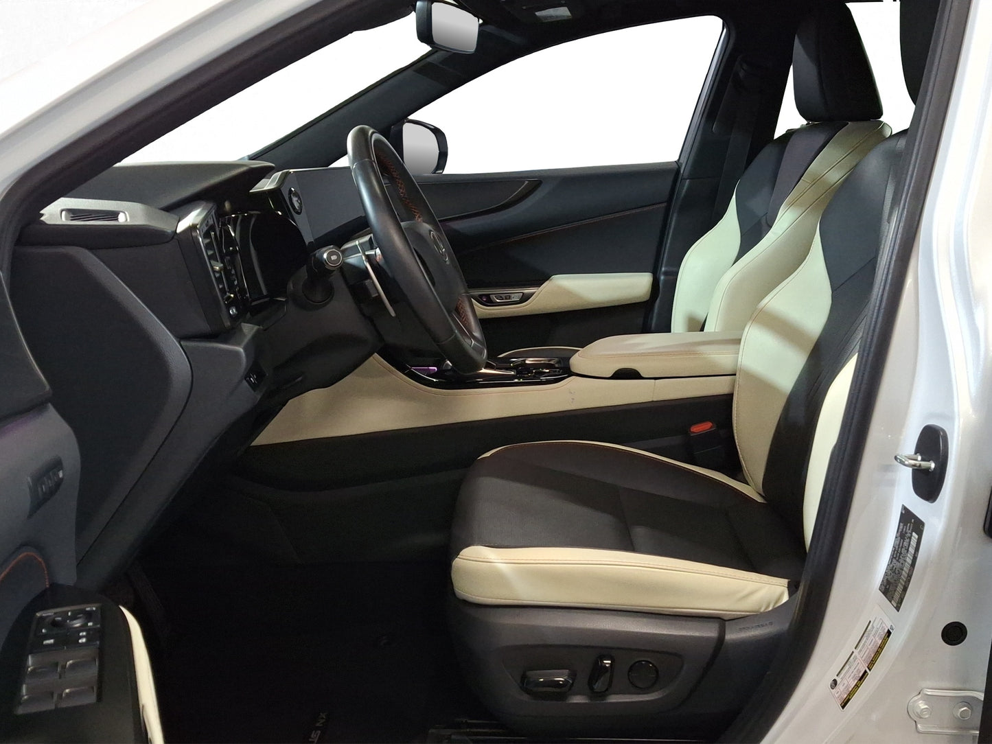 2022 Lexus NX350 Hybrid