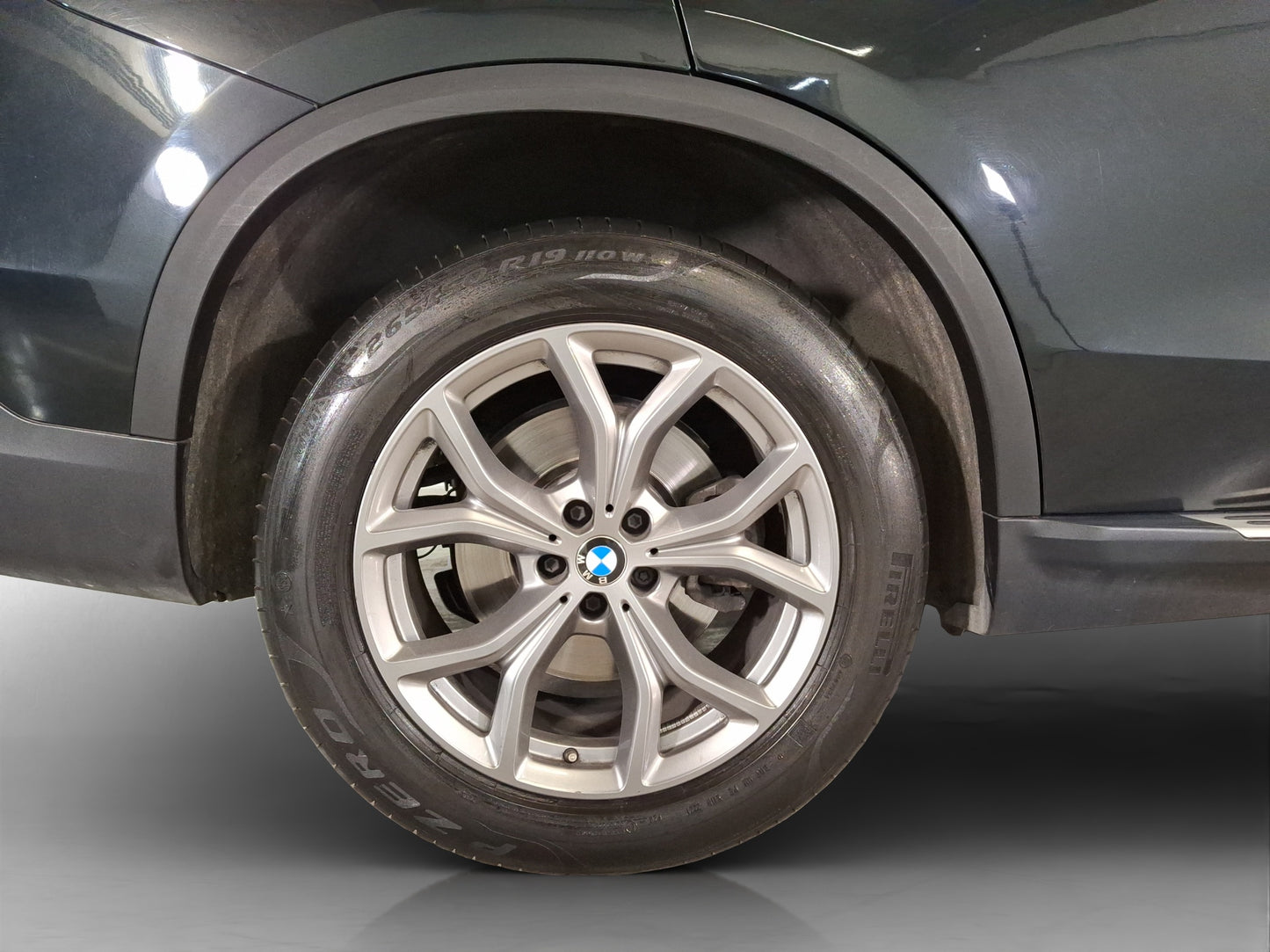 2023 BMW X5 40i
