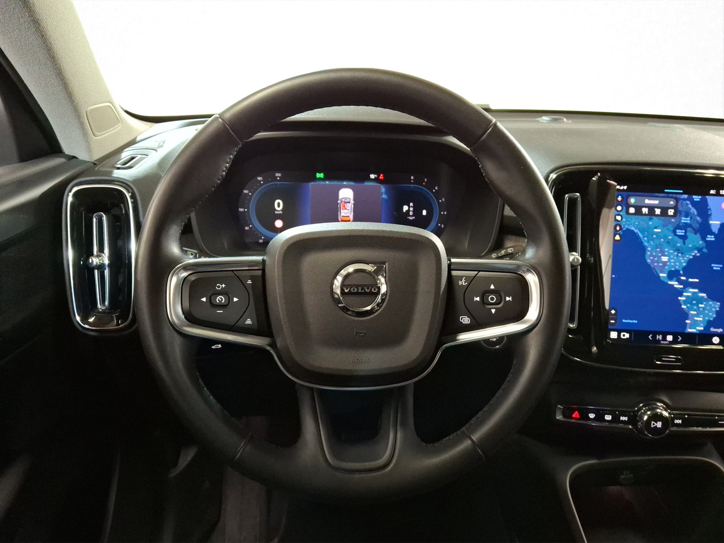 2023 Volvo XC40 B4 Ultimate Mild Hybrid