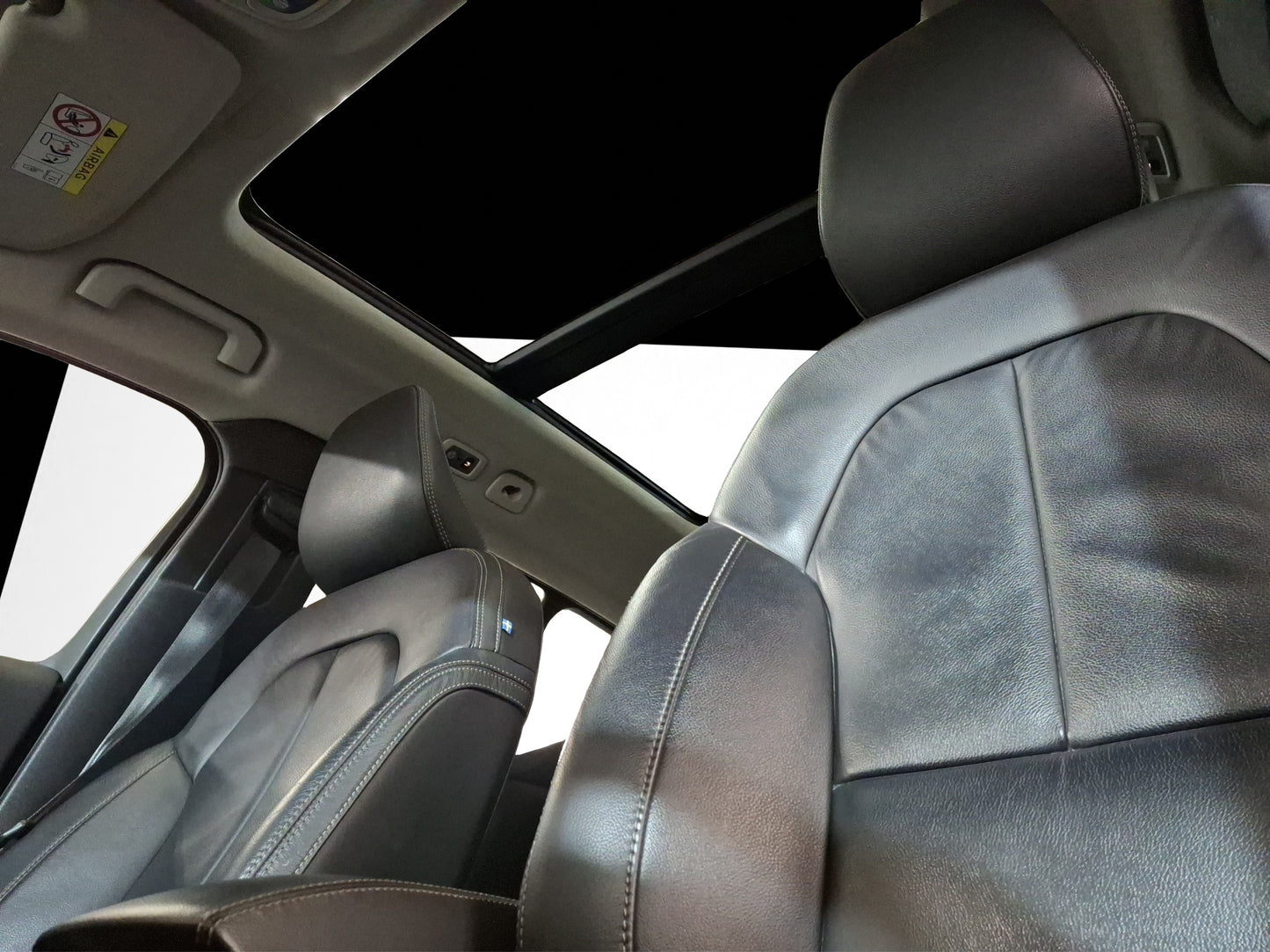 2022 Volvo XC40 Inscription T4