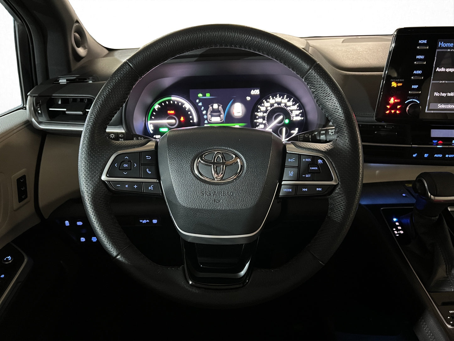 2022 Toyota Sienna Limited Hibrida