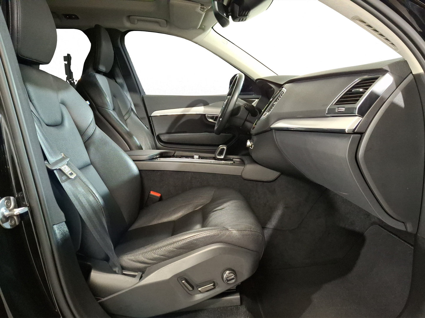 2022 Volvo XC90 T8 Inscription Recharge
