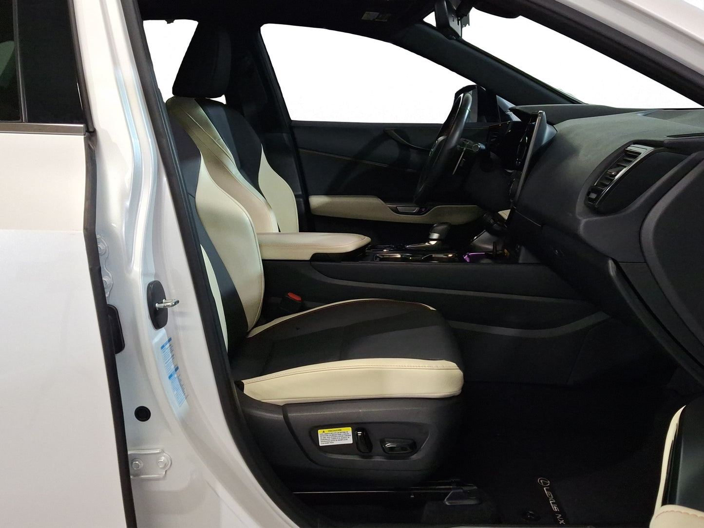 2022 Lexus NX350 Hybrid