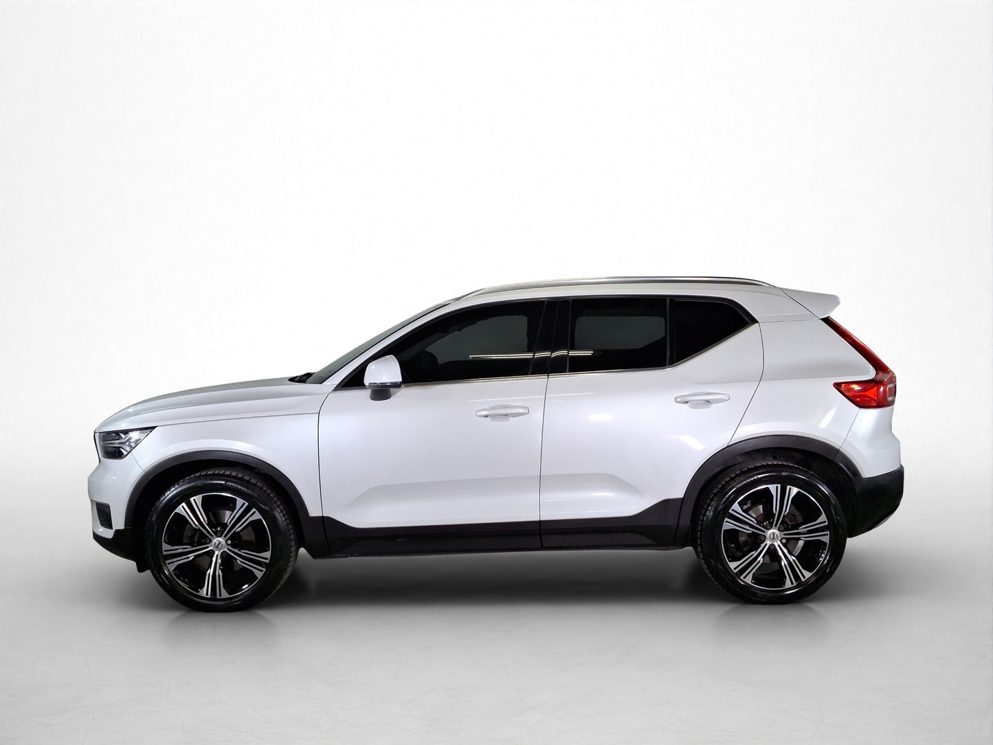 2022 Volvo XC40 Inscription T4