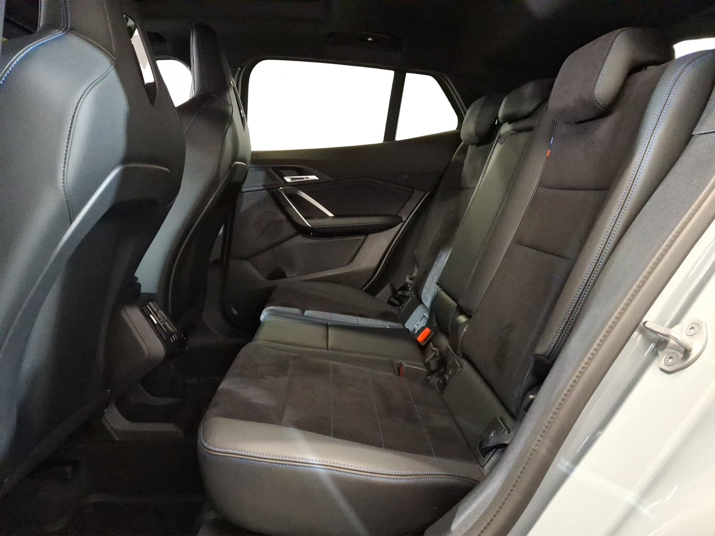 2025 BMW X2 20i xDrive