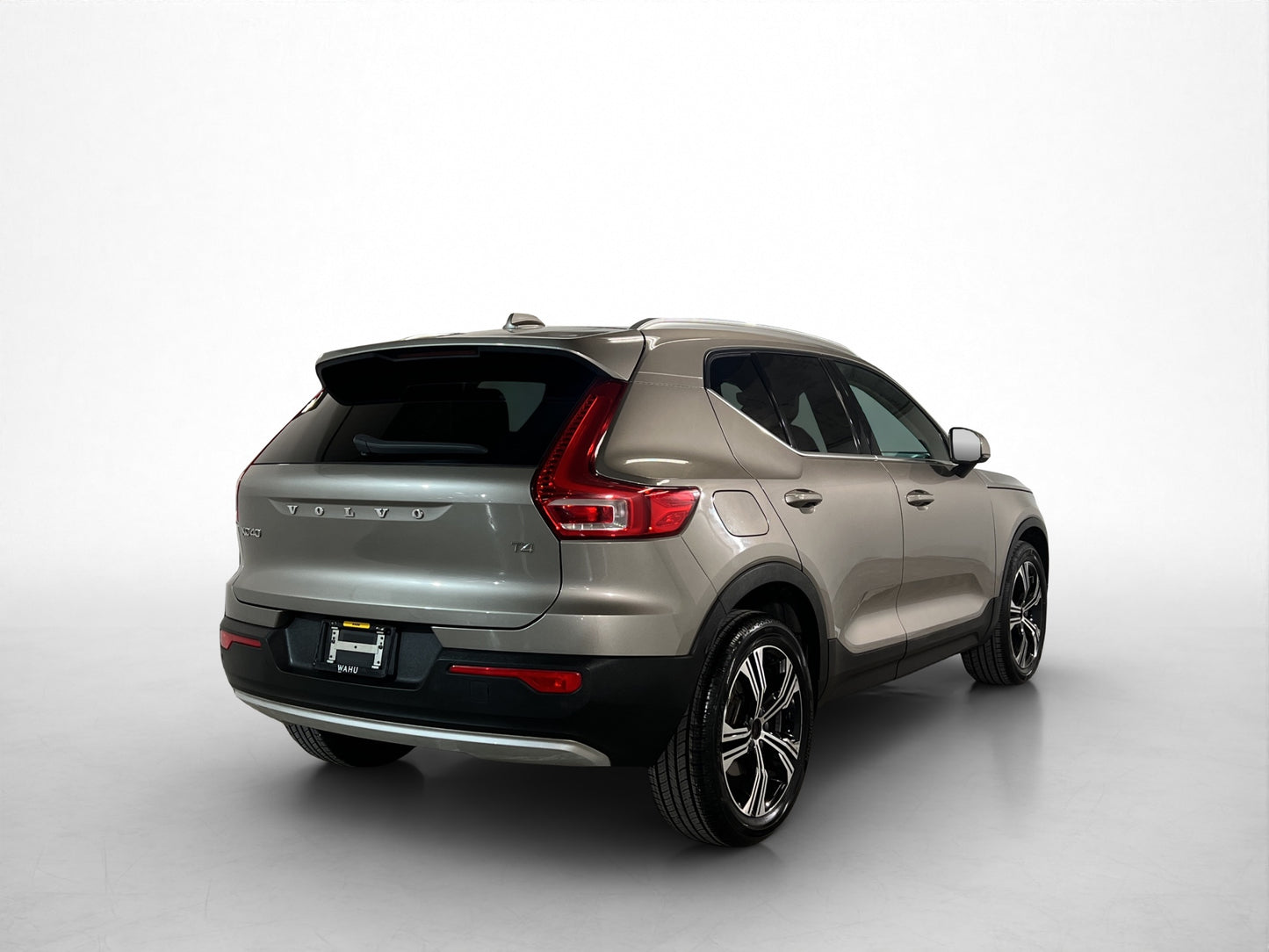 2021 Volvo XC40 Inscription T4