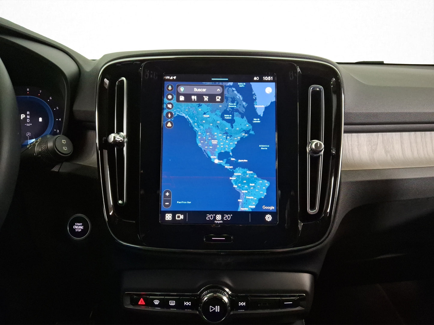 2023 Volvo XC40 B4 Plus Mild Hybrid