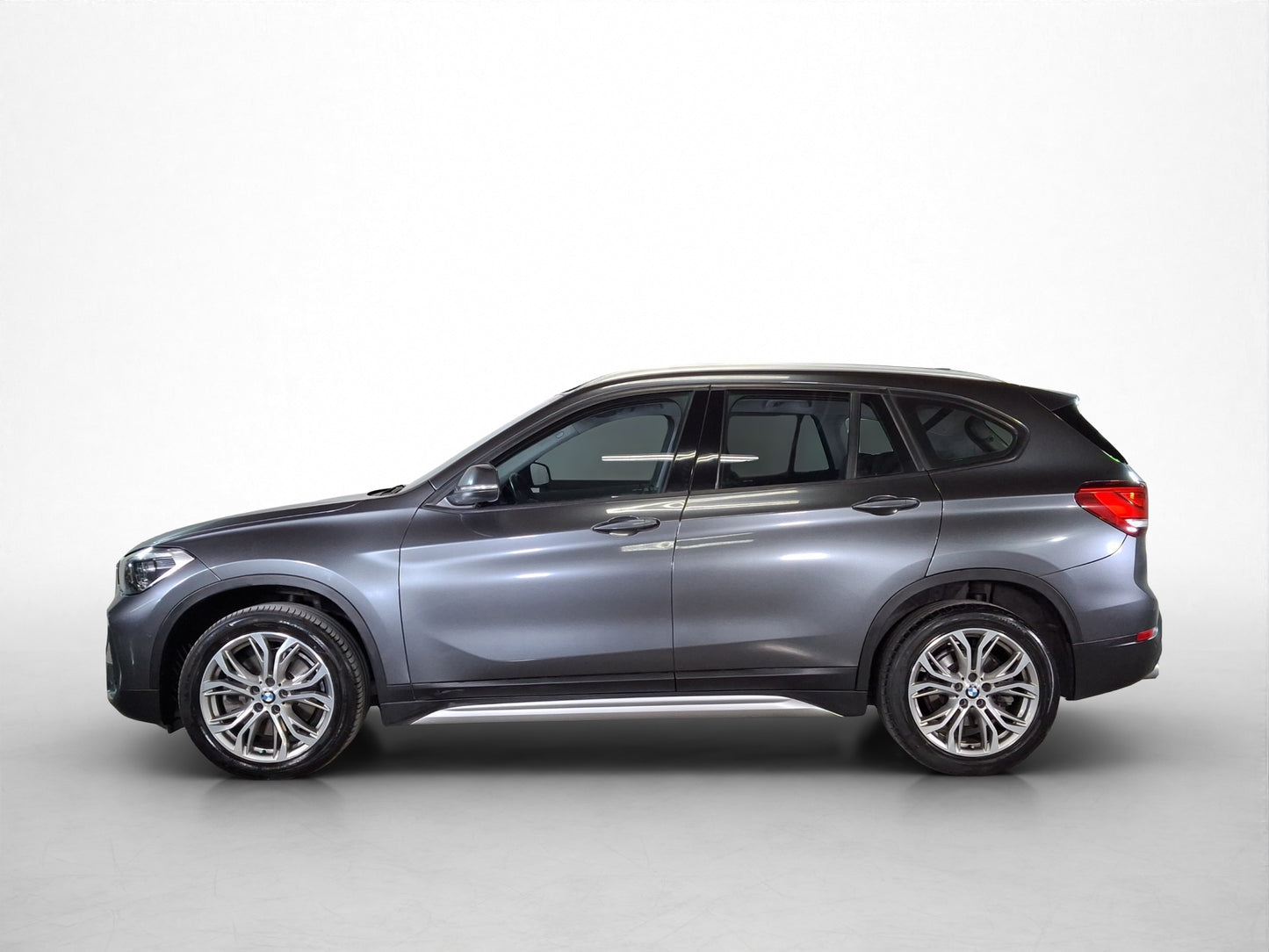 2020 BMW X1 20i X Line
