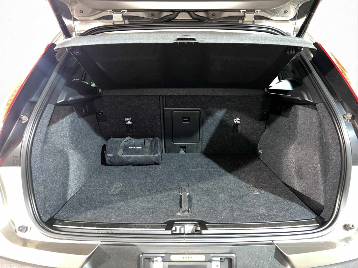 2021 Volvo XC40 Inscription T4