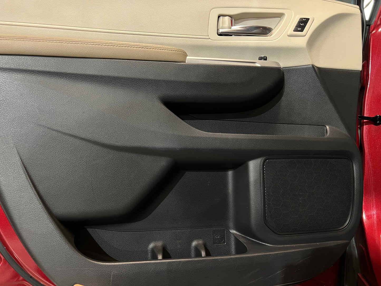 2022 Toyota Sienna Limited Hibrida