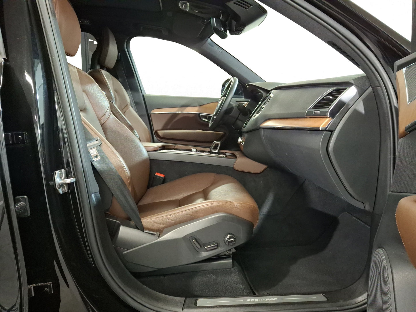 2022 Volvo XC90 T8 Inscription Recharge