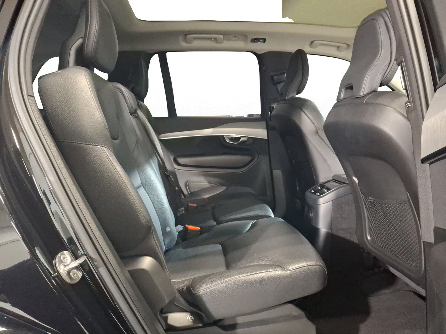 2022 Volvo XC90 T8 Inscription Recharge