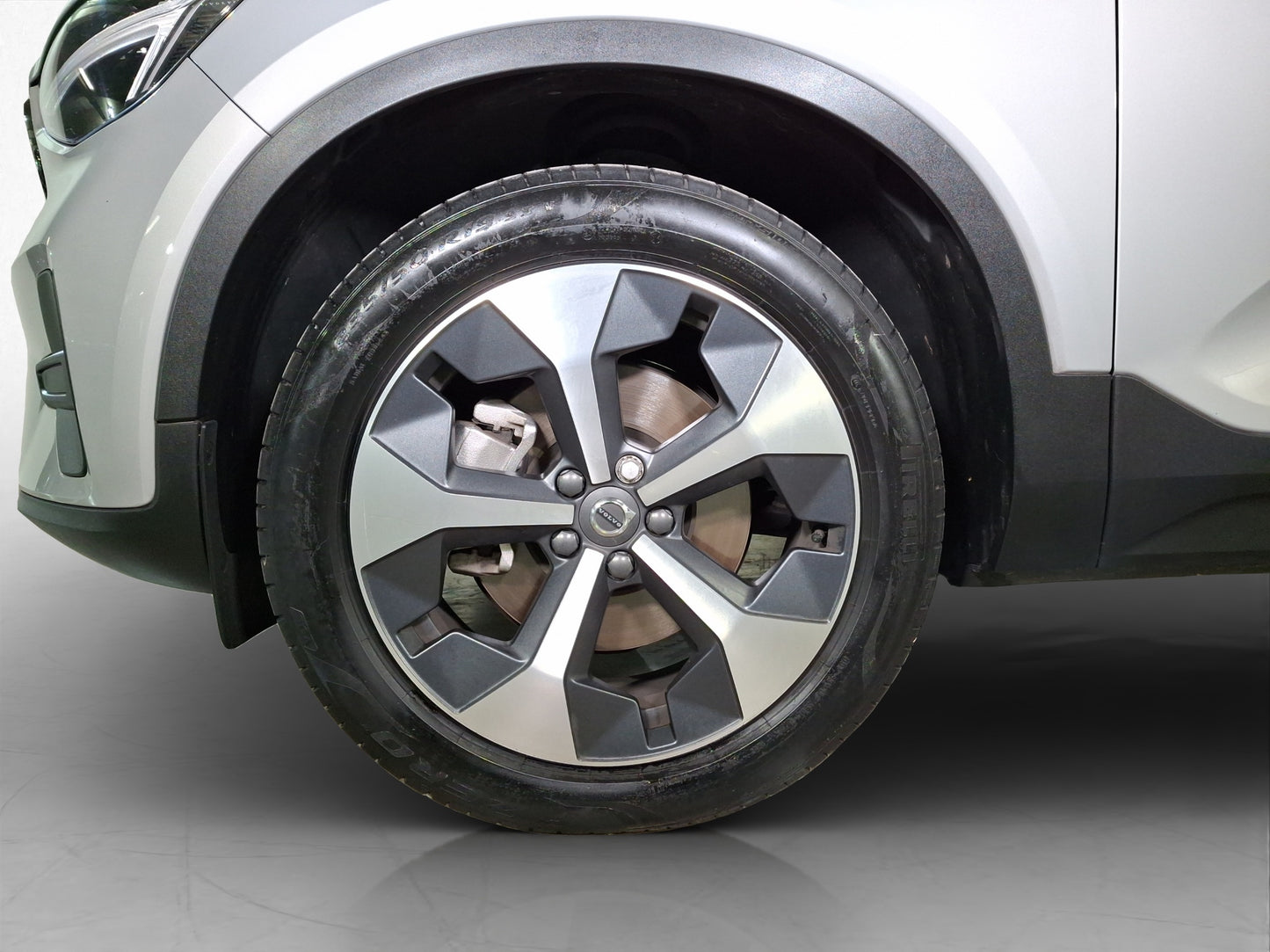 2024 Volvo XC40 B4 Plus Mild Hybrid