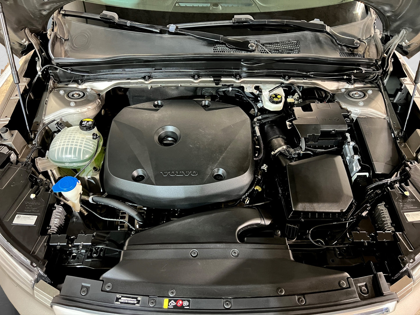 2021 Volvo XC40 Inscription T4