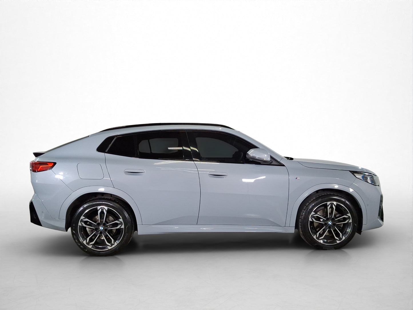2025 BMW X2 20i xDrive