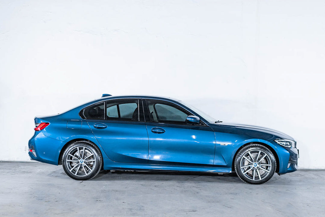 2022 BMW Serie 3 330e PHEV