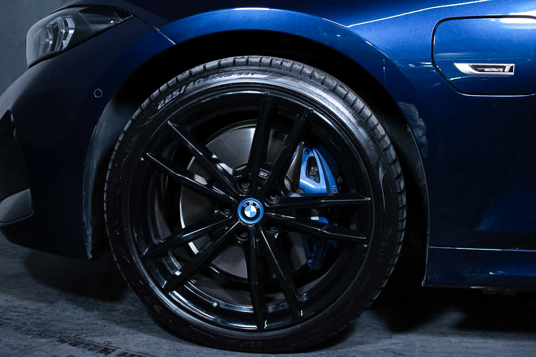2024 BMW Serie 3 330e PHEV M Sport