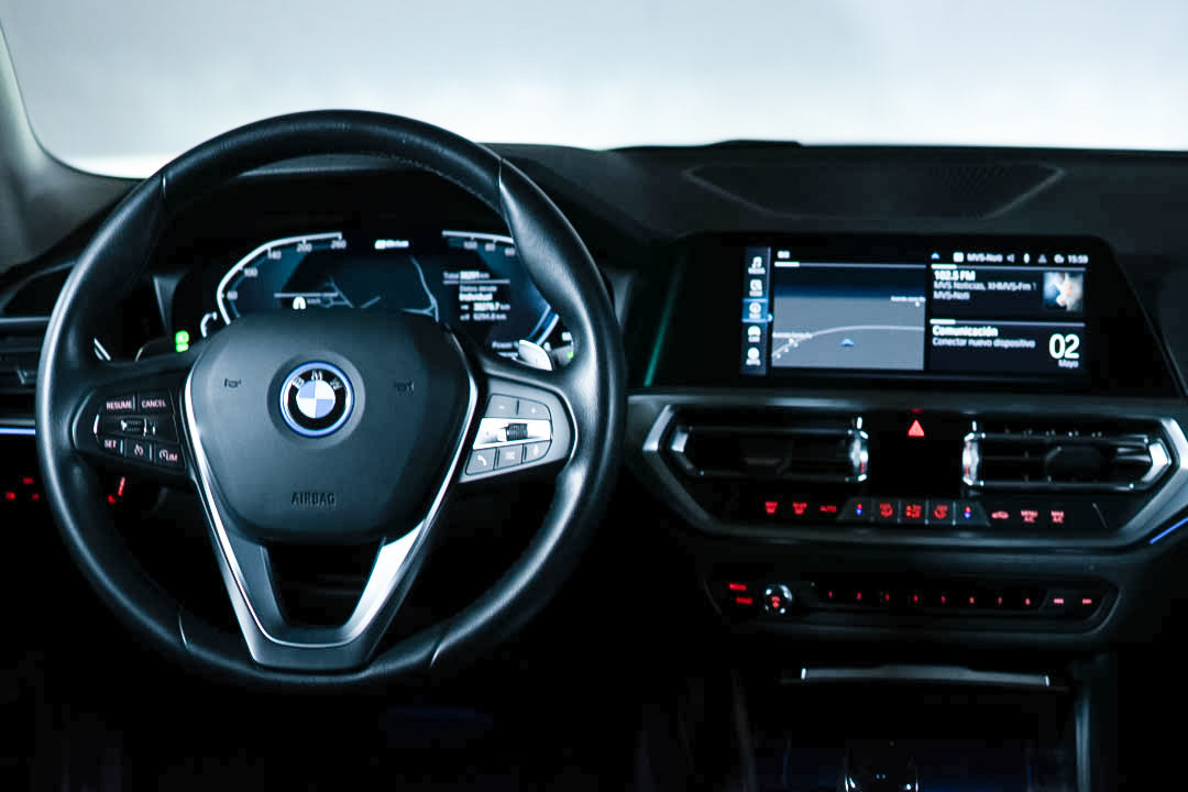 2022 BMW Serie 3 330e PHEV