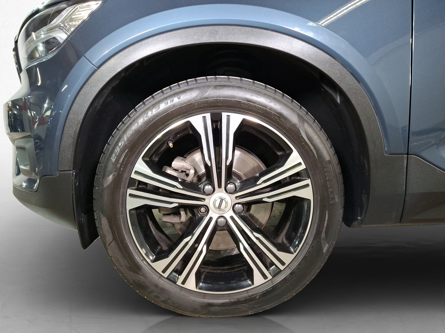 2022 Volvo XC40 Inscription T4