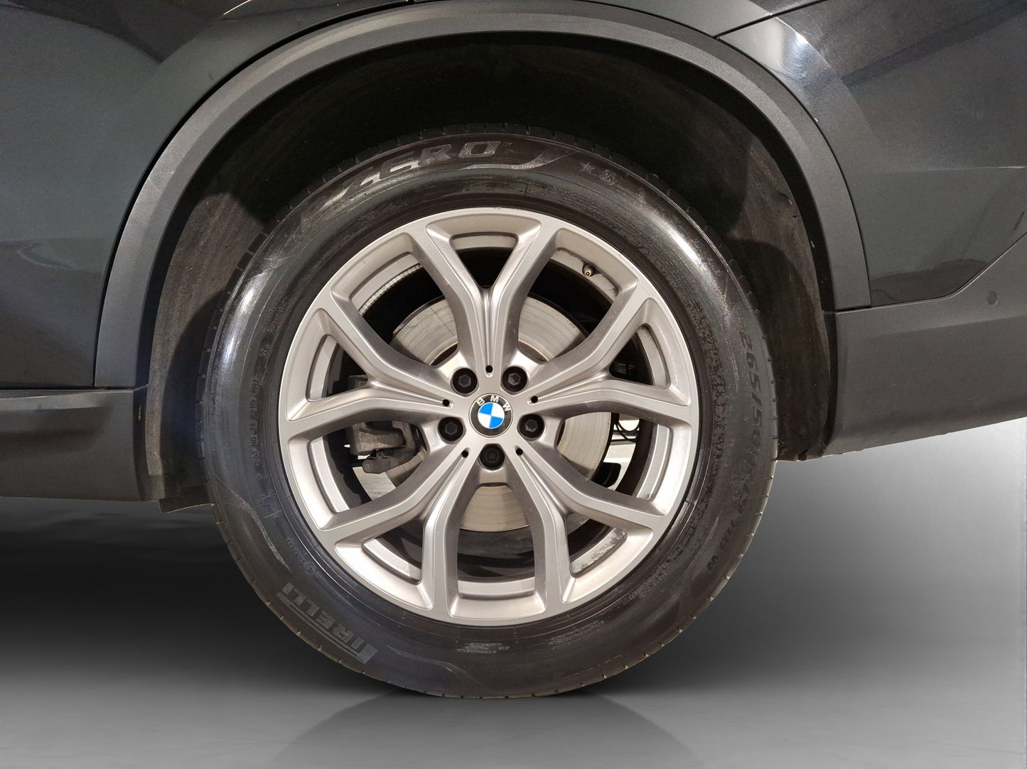 2023 BMW X5 40i