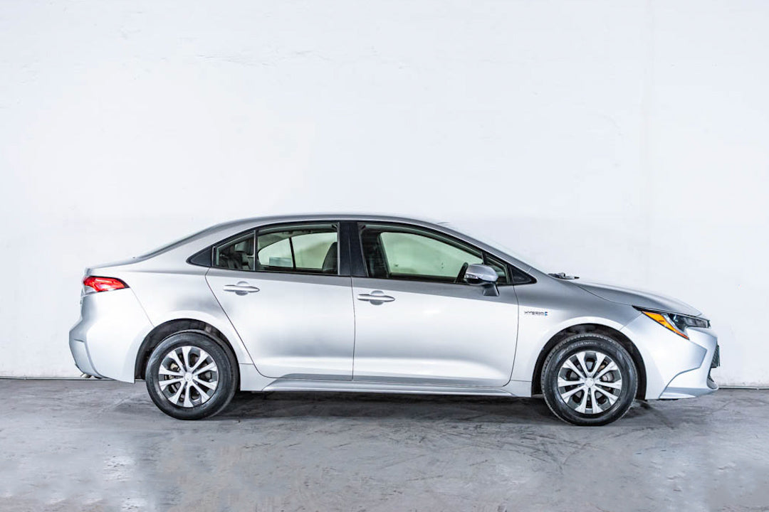 2020 Toyota Corolla LE Híbrido