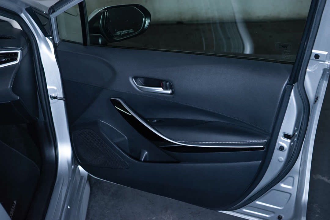 2020 Toyota Corolla LE Híbrido