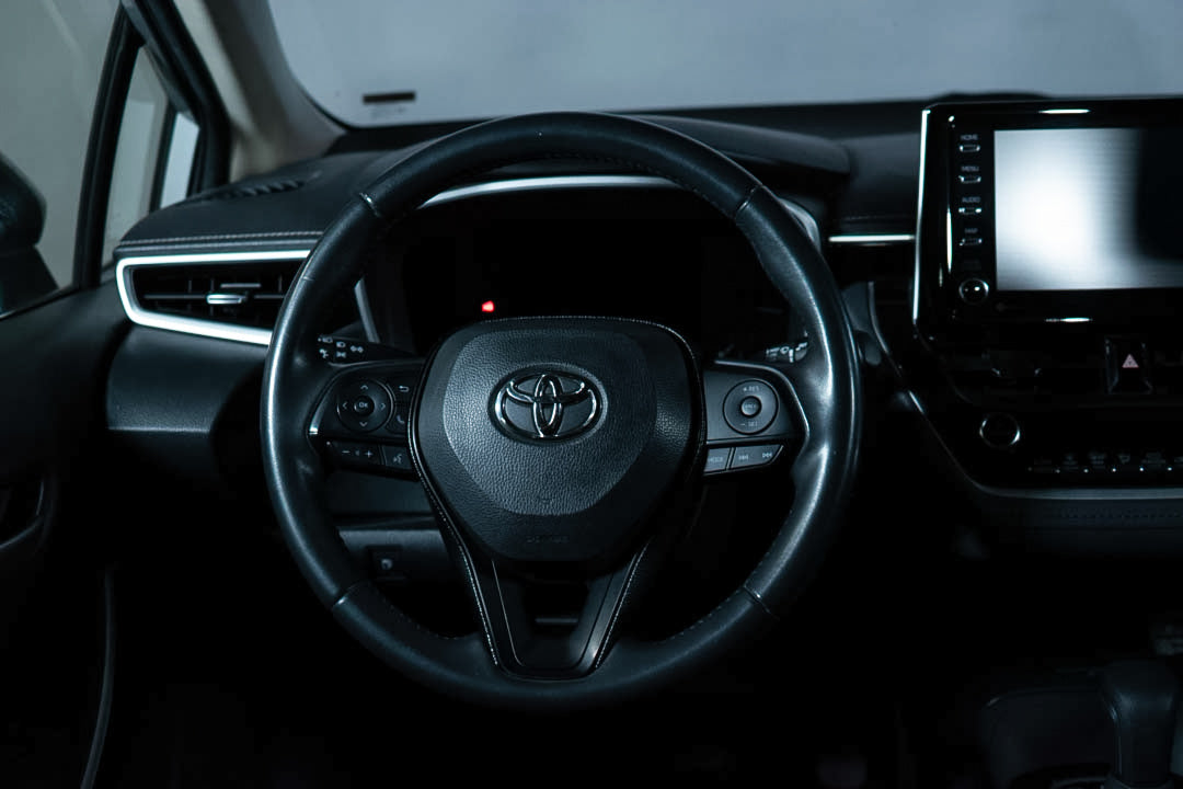 2020 Toyota Corolla LE Híbrido