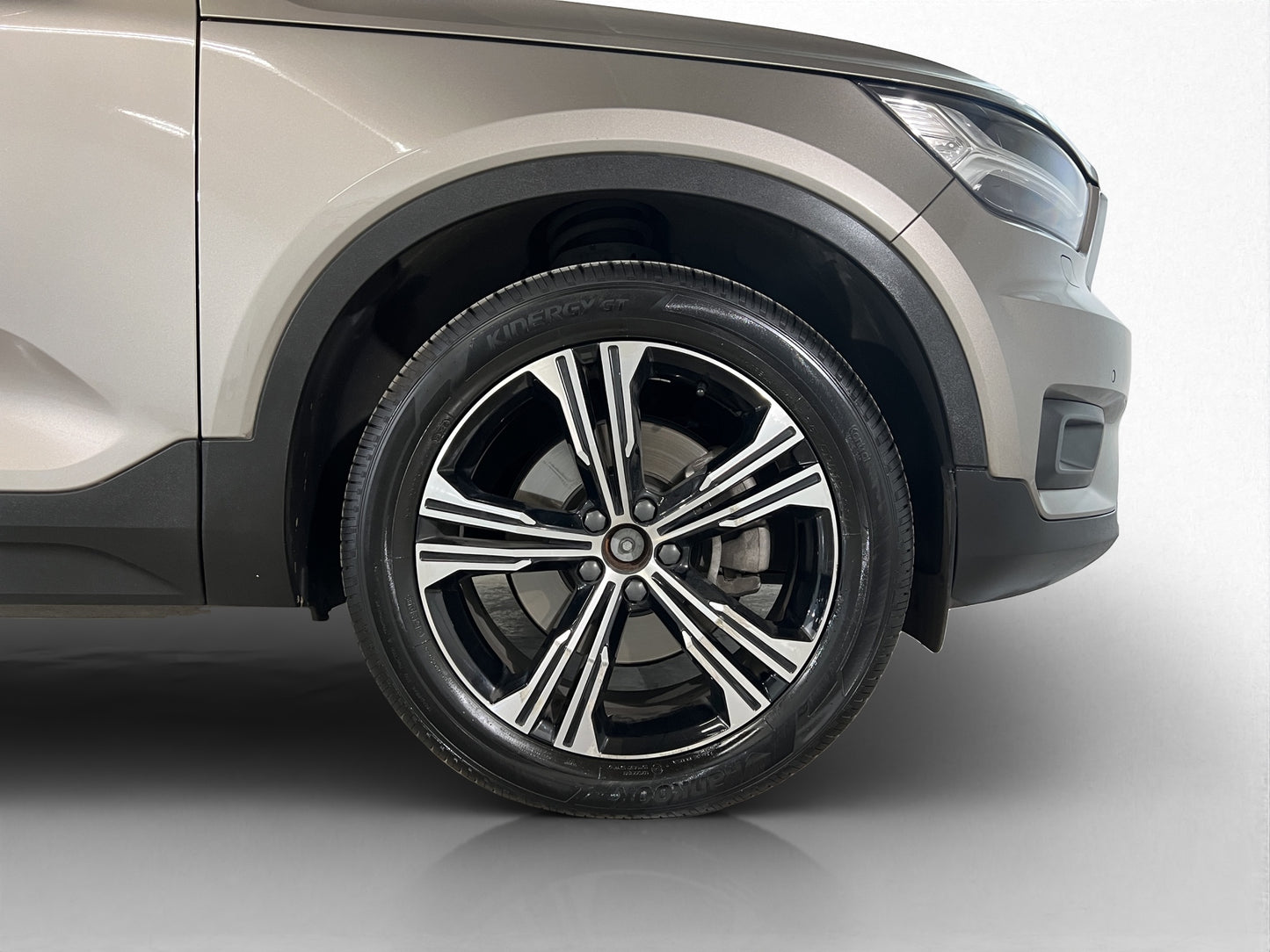 2021 Volvo XC40 Inscription T4