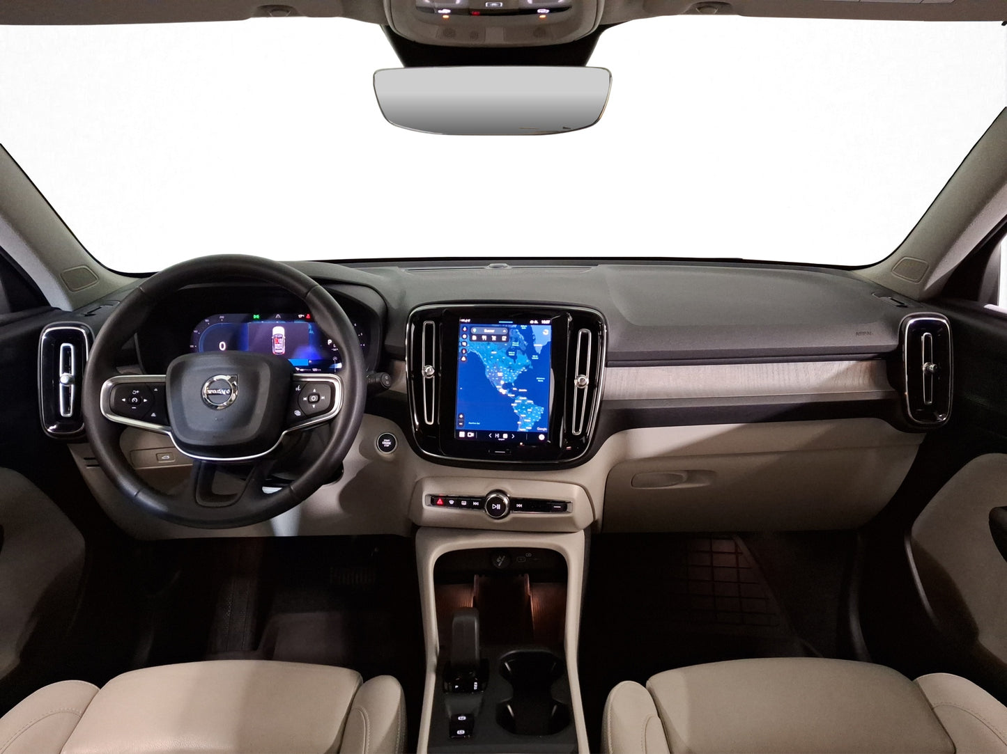 2024 Volvo XC40 B4 Plus Mild Hybrid