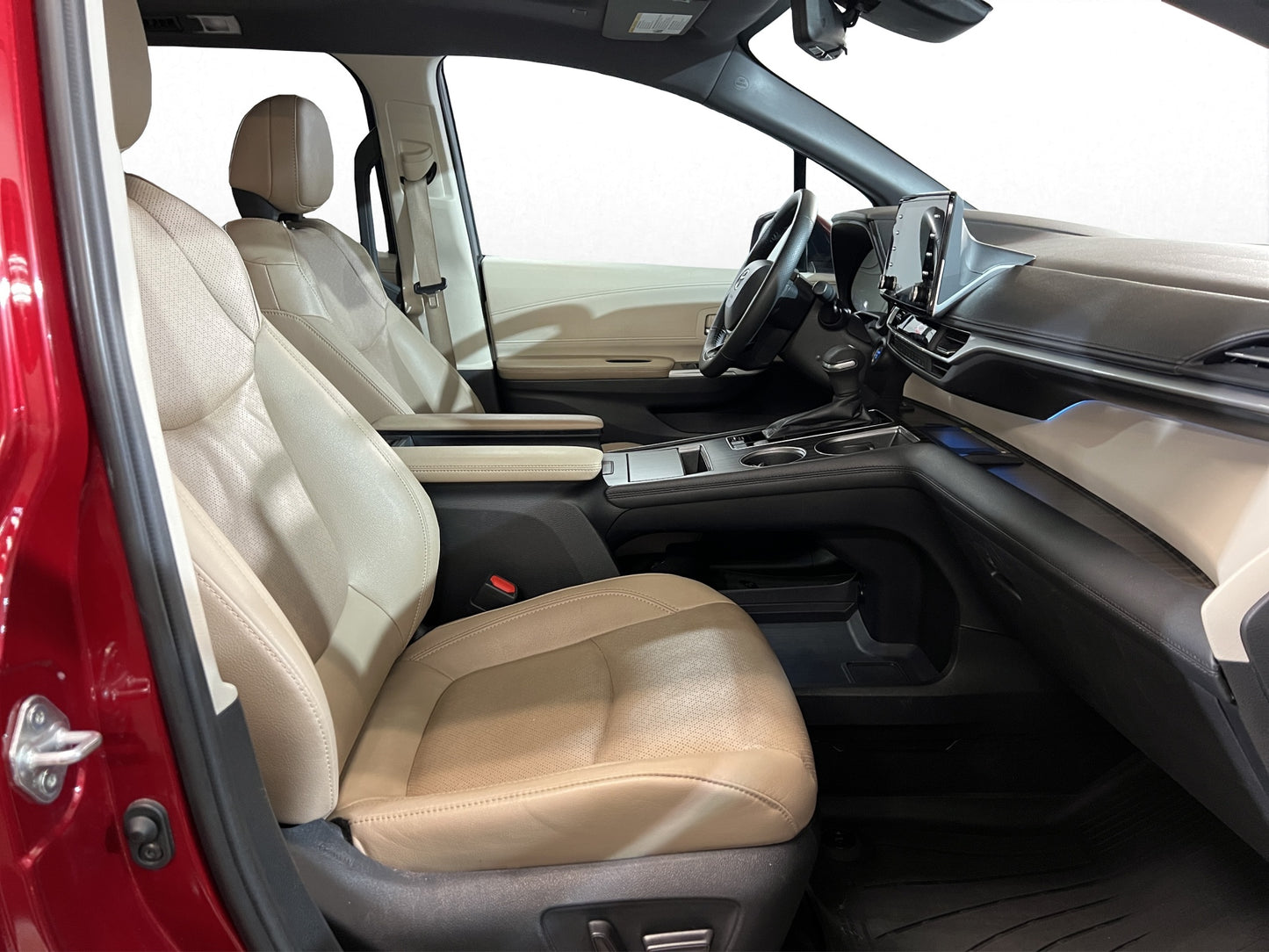 2022 Toyota Sienna Limited Hibrida