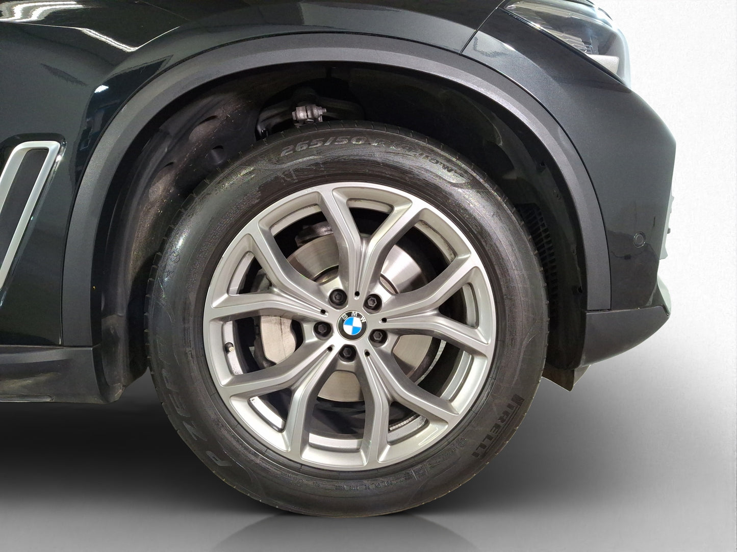 2023 BMW X5 40i