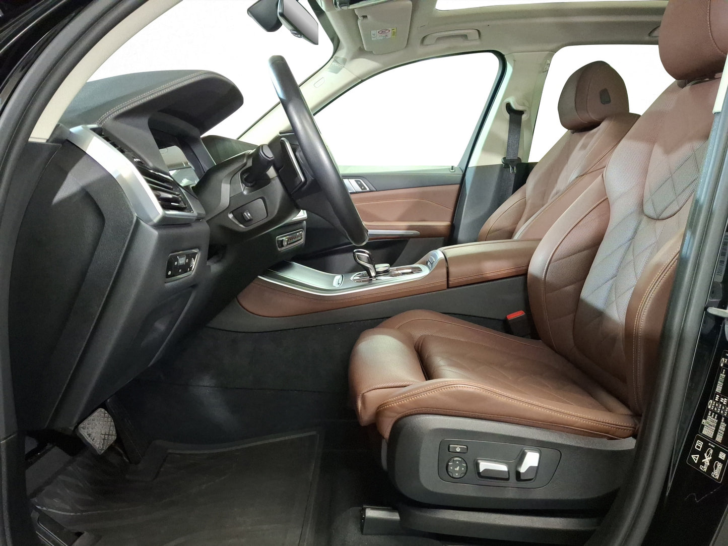 2023 BMW X5 40i