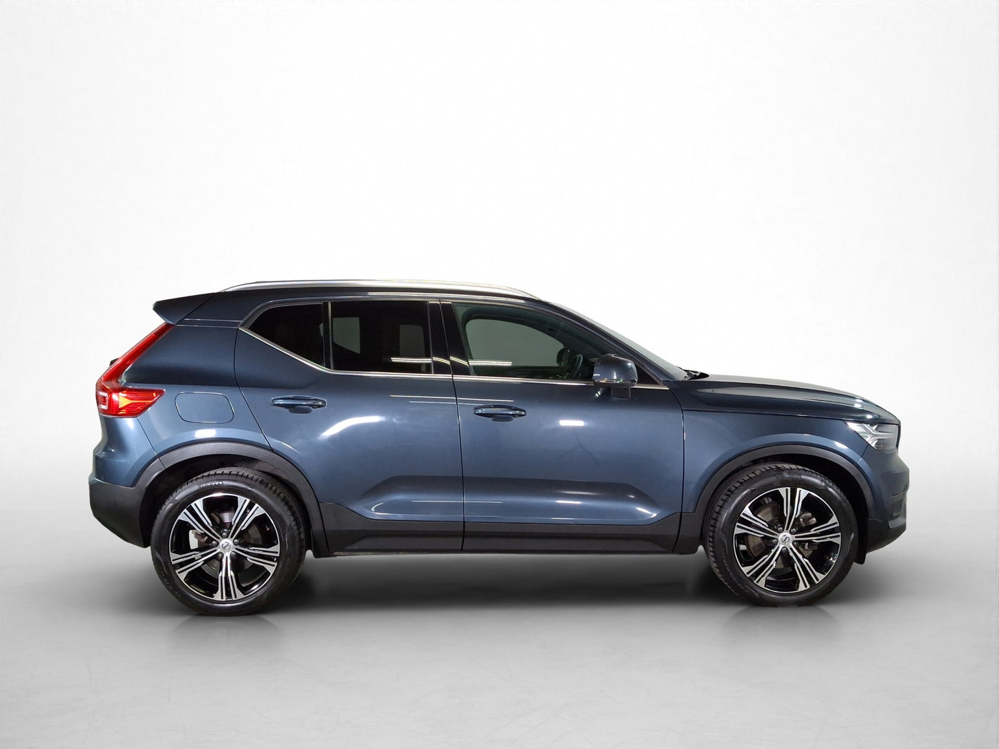 2022 Volvo XC40 Inscription T4