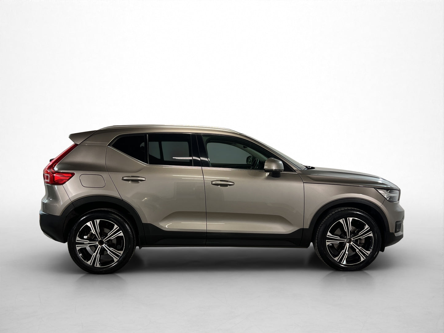 2021 Volvo XC40 Inscription T4
