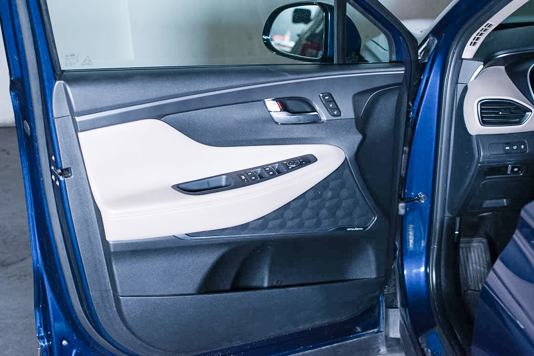2023 Hyundai Santa Fe Limited Tech