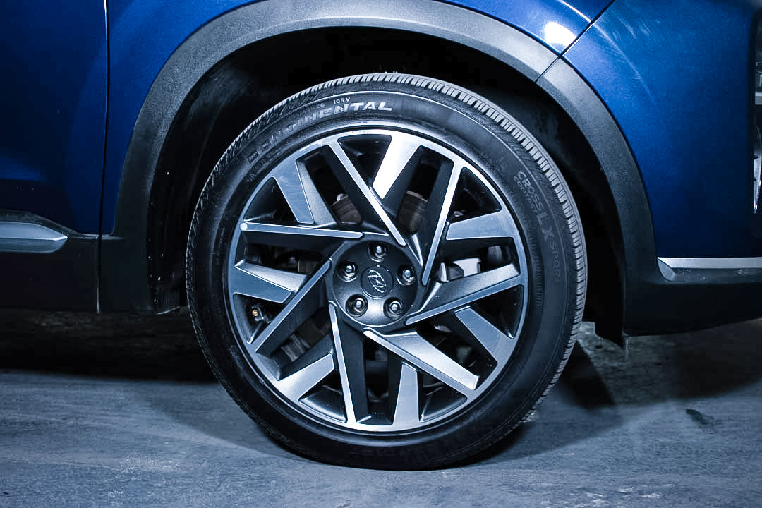 2023 Hyundai Santa Fe Limited Tech