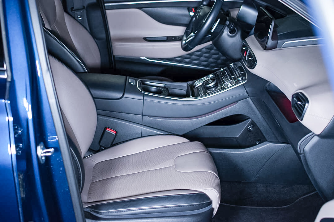 2023 Hyundai Santa Fe Limited Tech