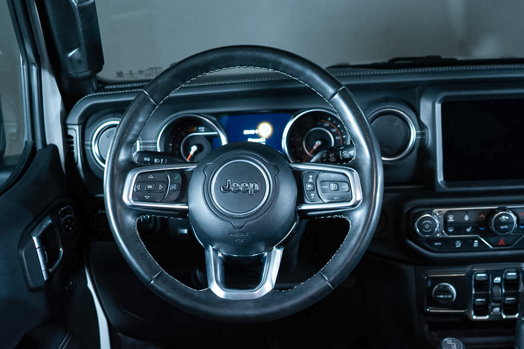 2023 Jeep Wrangler Unlimited Sahara MHEV