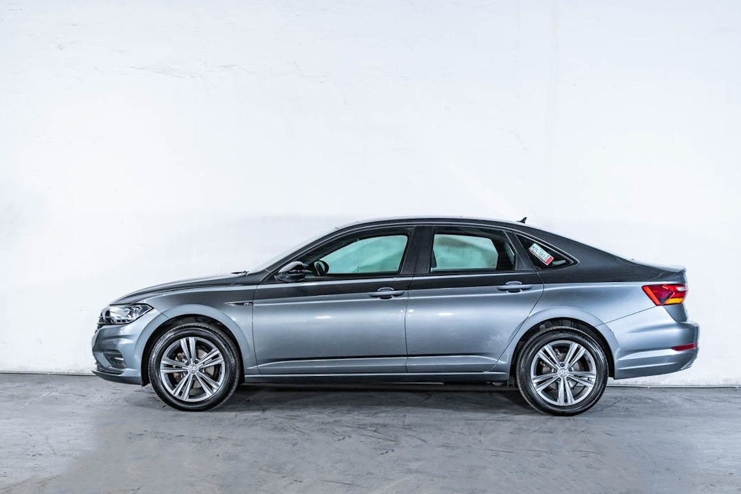 2019 Volkswagen Jetta R-Line