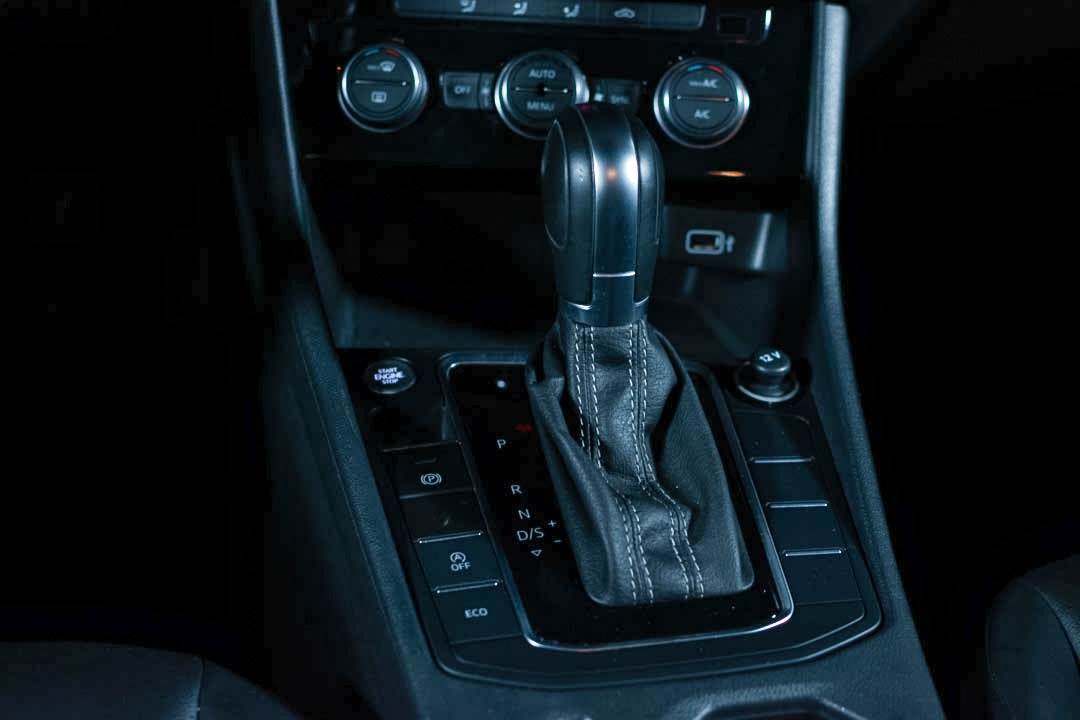 2019 Volkswagen Jetta R-Line