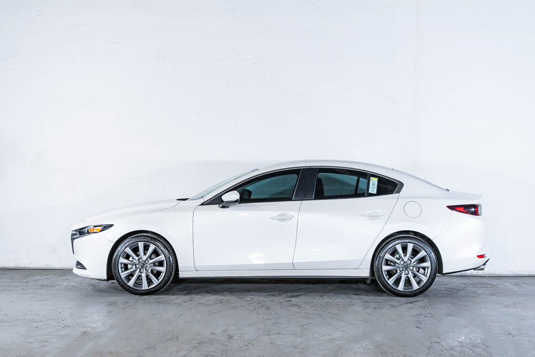 2022 Mazda 3 i Sport MHEV