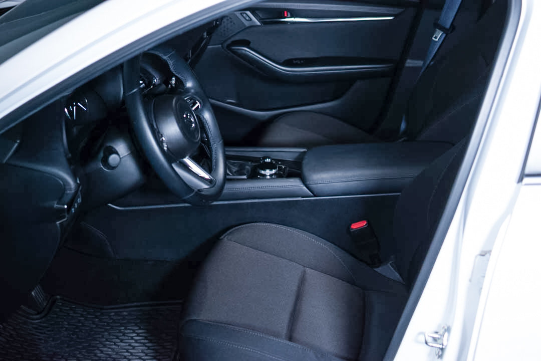 2022 Mazda 3 i Sport MHEV