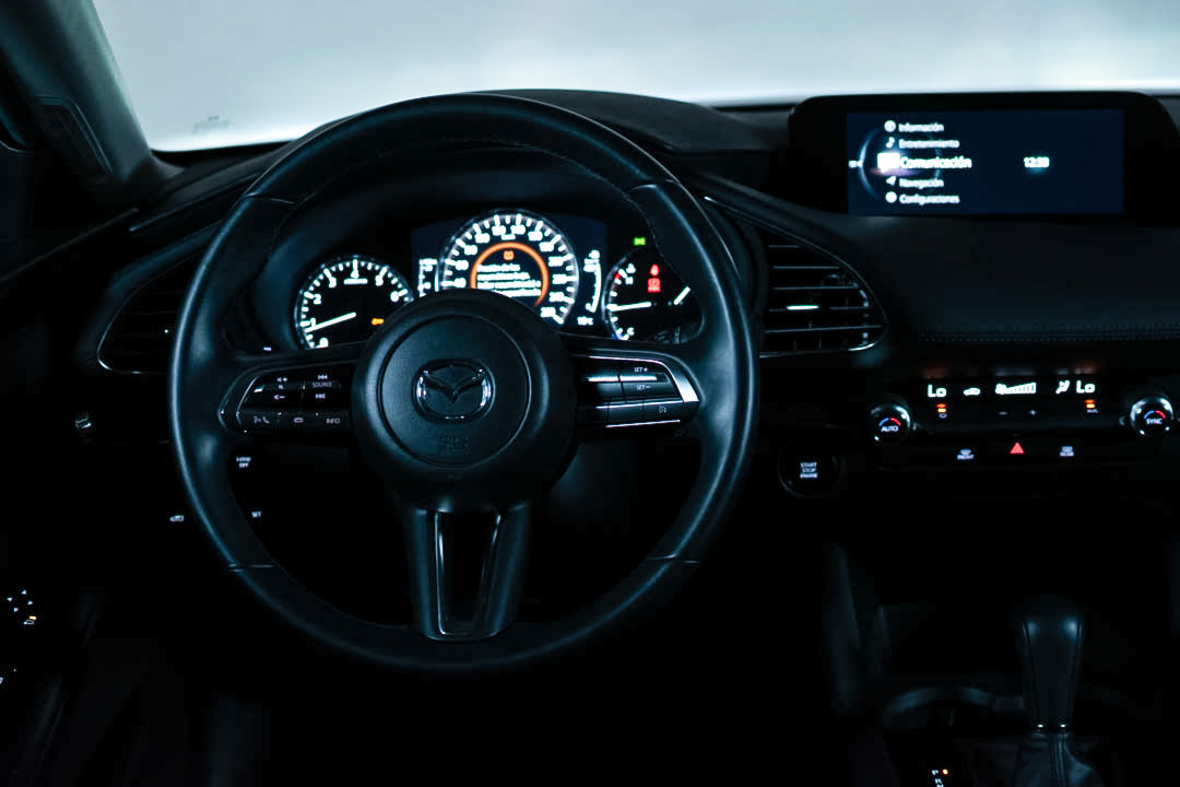 2022 Mazda 3 i Sport MHEV