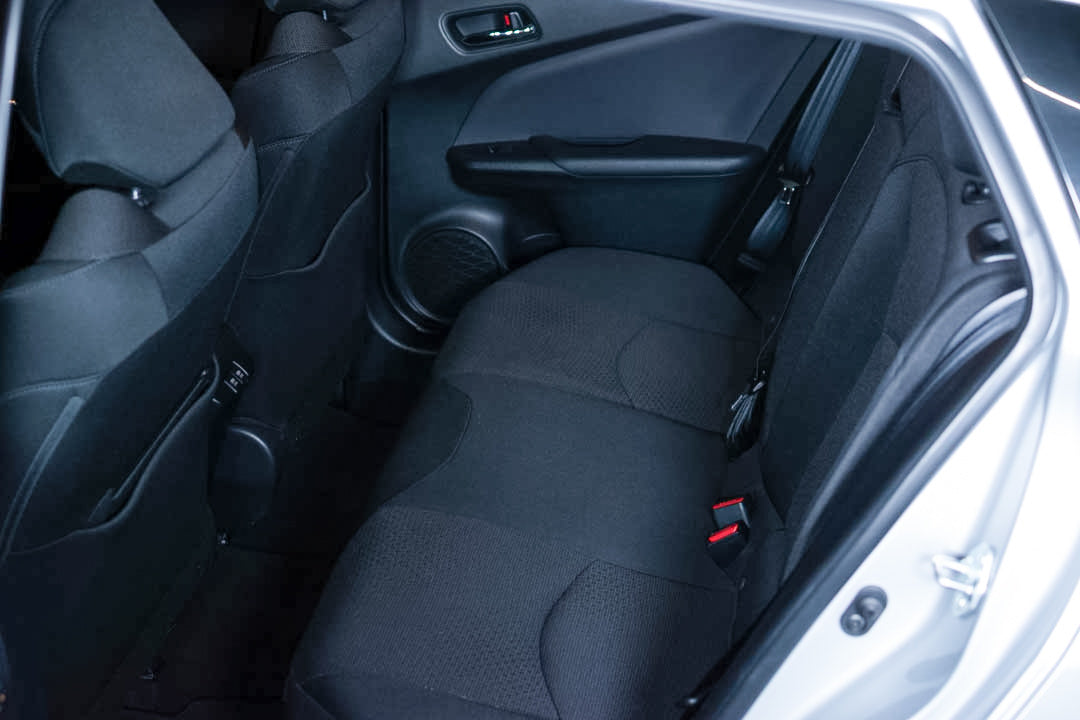 2019 Toyota Prius Híbrido Base