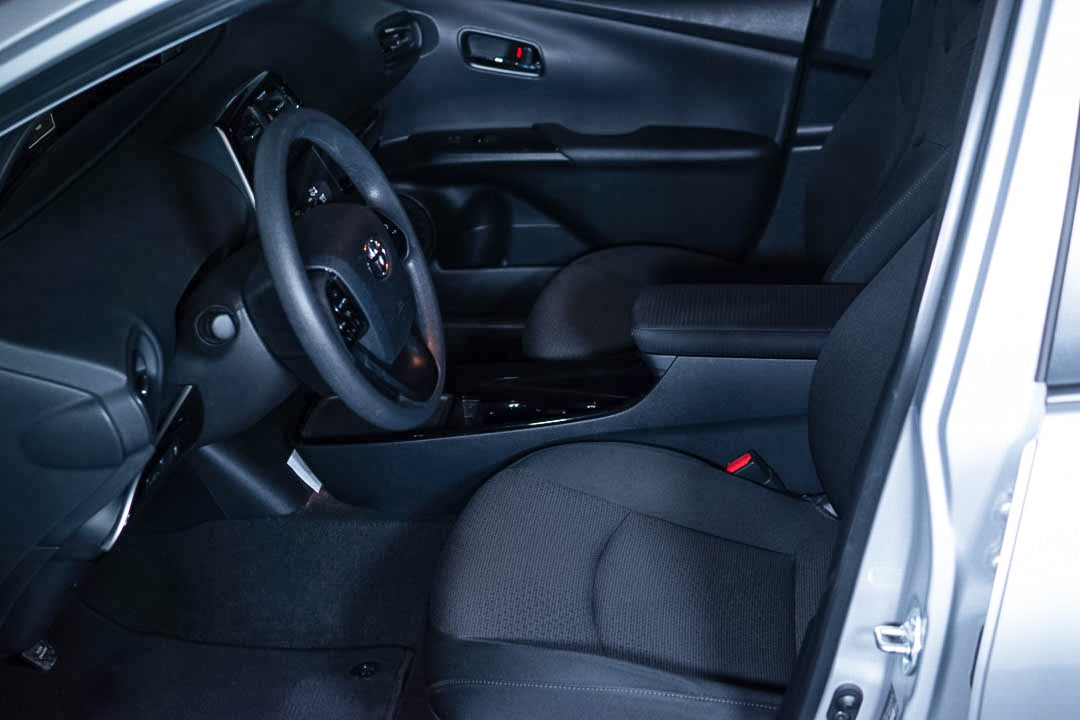 2019 Toyota Prius Híbrido Base
