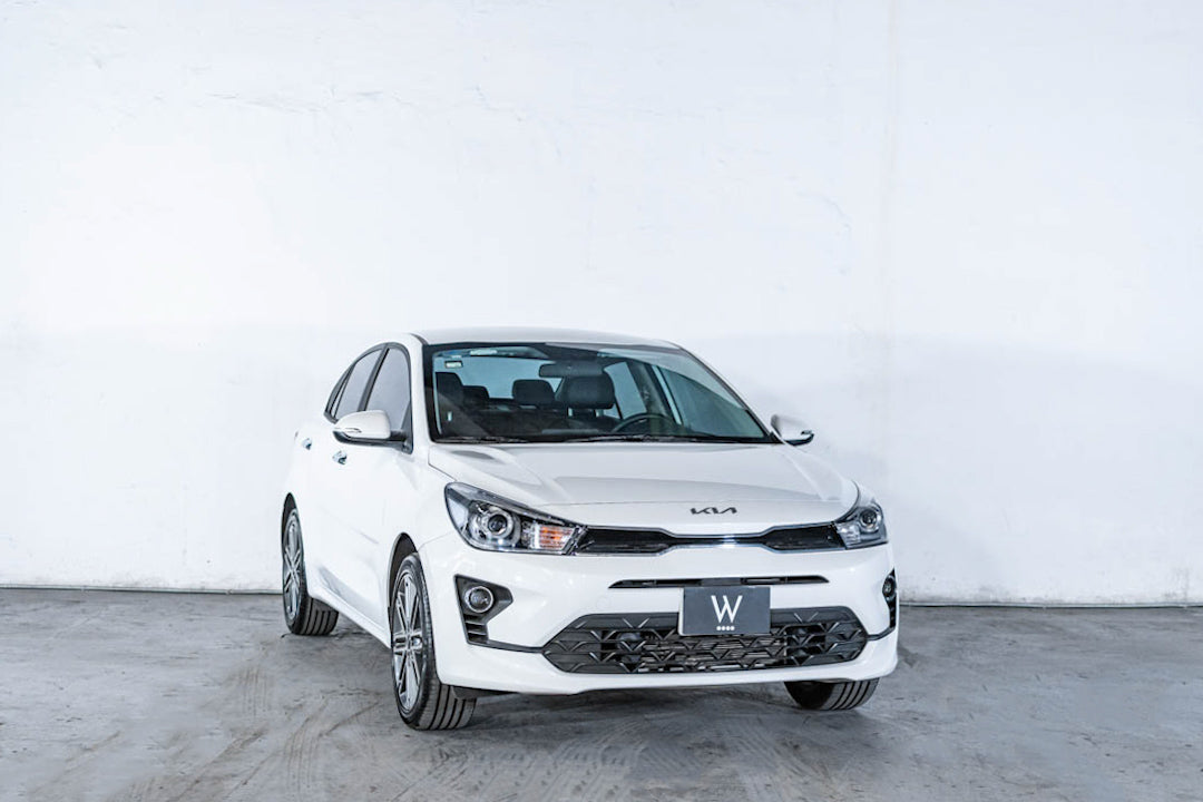 2023 KIA Rio Sedan EX