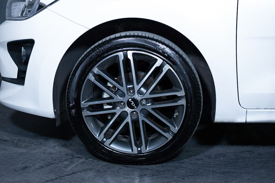 2023 KIA Rio Sedan EX